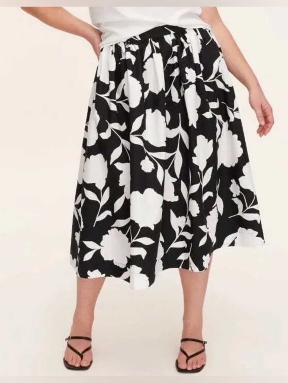 NWT Kate Spade x Target Black & White Floral Print Midi Skirt, size M
